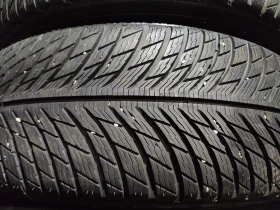 Гуми Зимни 225/60R18, снимка 3 - Гуми и джанти - 48320493