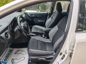 Toyota Auris 1.8HYBRID-100кс- FACELIFT- Камера, снимка 8