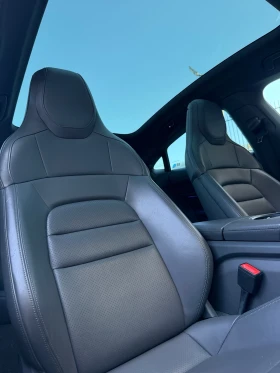 Porsche Taycan 4S, снимка 14
