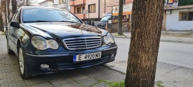 Mercedes-Benz C 220, снимка 7 - Автомобили и джипове - 45351401