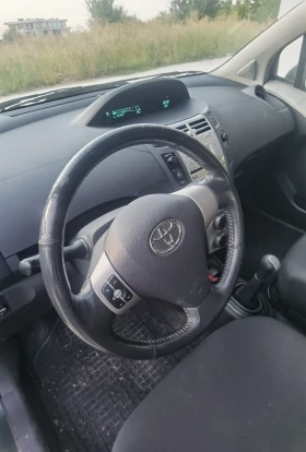 Toyota Yaris, снимка 9