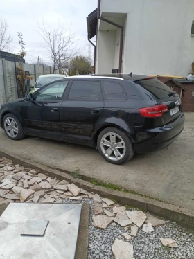 Audi A3 Sportback 2010 1.6 TDI   7 DSG   FULL EXTRAS  , снимка 2