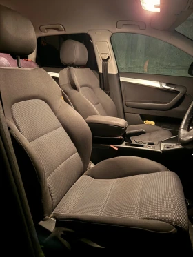 Audi A3 Sportback 2010 1.6 TDI   7 DSG   FULL EXTRAS  , снимка 7