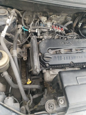 Kia Carens, снимка 11