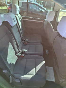 VW Touran - 3750 € / 7334.36 лв. - 75021376 9