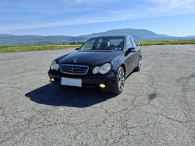 ������ Mercedes-Benz C 200