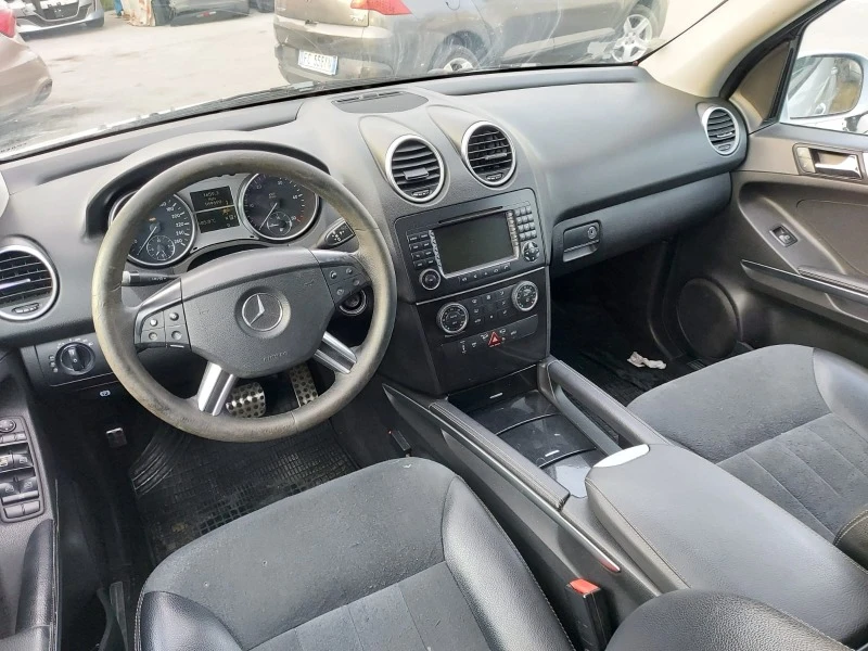 Mercedes-Benz ML 320cdi , снимка 7 - Автомобили и джипове - 21862775