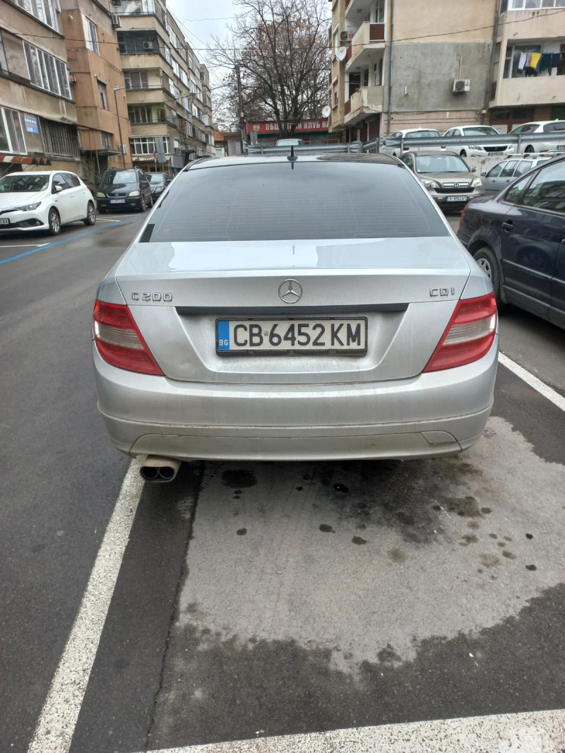 Mercedes-Benz C 200, снимка 10 - Автомобили и джипове - 47791807