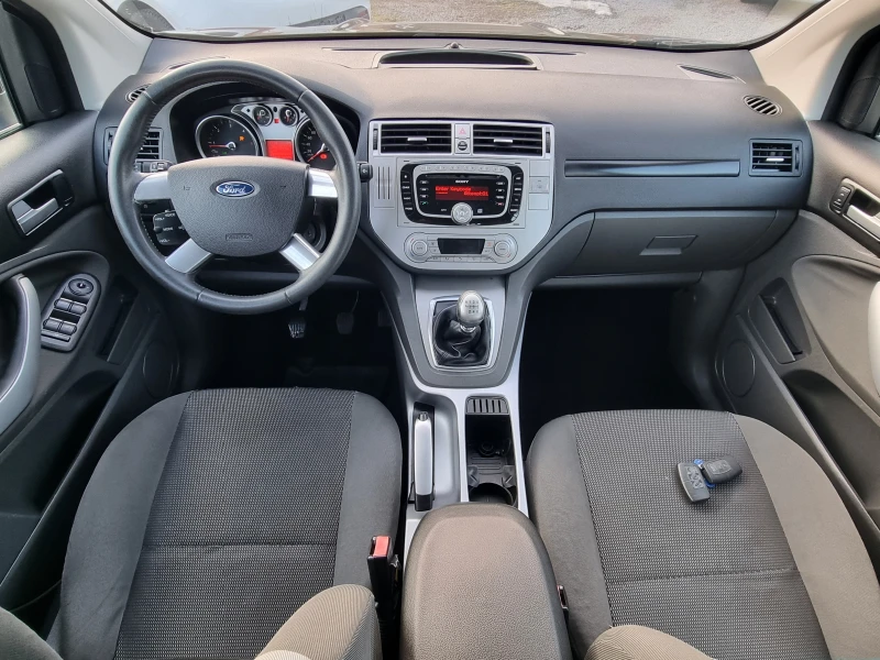 Ford Kuga 2.0 136 К.С., снимка 9 - Автомобили и джипове - 48661561