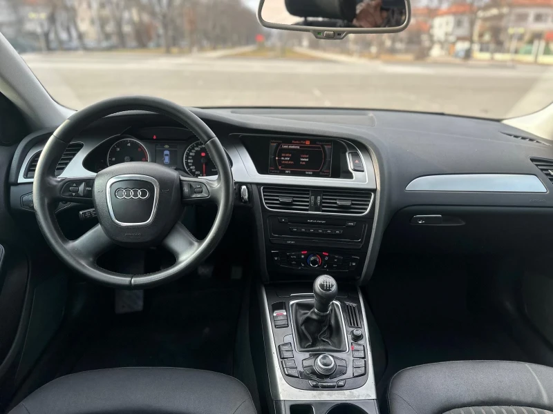 Audi A4 2.0TDI-143kc, снимка 8 - Автомобили и джипове - 49038636