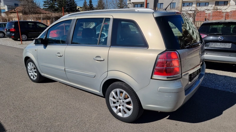 Opel Zafira 1.6ECOTEC COSMO EURO 4, снимка 6 - Автомобили и джипове - 49398734