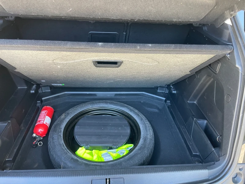 Peugeot 3008 1, 6 BlueHDI, 120 ks, Джип, снимка 11 - Автомобили и джипове - 52024944