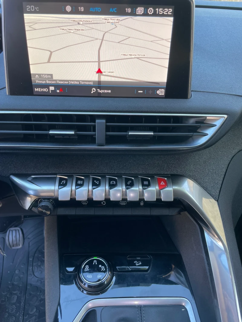 Peugeot 3008 1, 6 BlueHDI, 120 ks, Джип, снимка 9 - Автомобили и джипове - 52024944