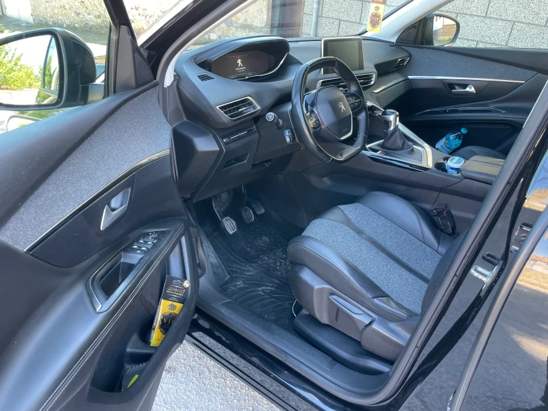 Peugeot 3008 1, 6 BlueHDI, 120 ks, Джип, снимка 7 - Автомобили и джипове - 52024944
