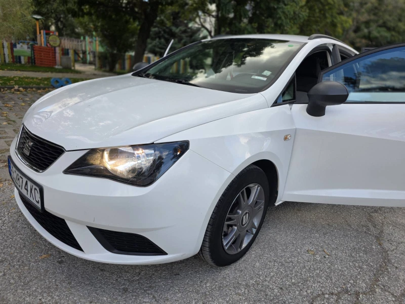Seat Ibiza 1.2 tdi, снимка 9 - Автомобили и джипове - 52221184