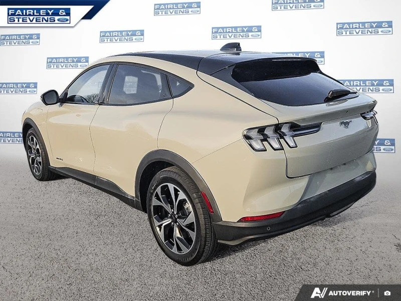 Ford Mustang Mach-E Select AWD, снимка 2 - Автомобили и джипове - 52699507