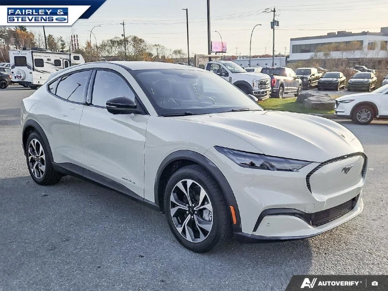 Ford Mustang Mach-E Select AWD, снимка 4 - Автомобили и джипове - 52699507