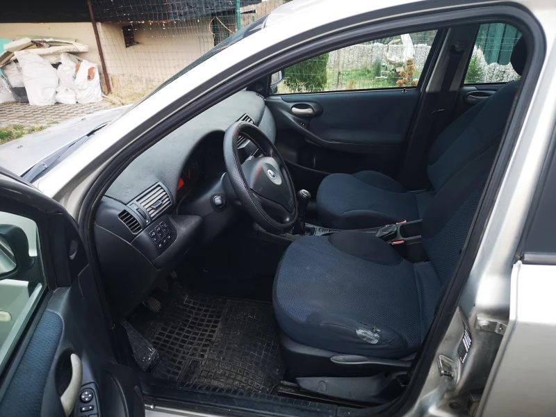 Fiat Stilo 1.9 JTD, снимка 8 - Автомобили и джипове - 52581779