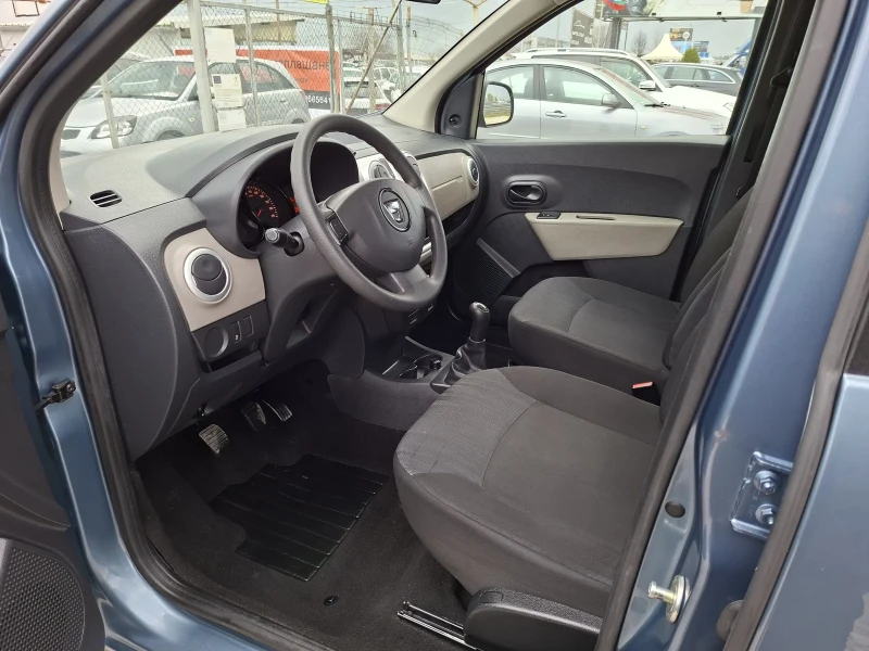 Dacia Lodgy 1.6i/6+ 1/110000км/КЛИМАТИК, снимка 7 - Автомобили и джипове - 52634823