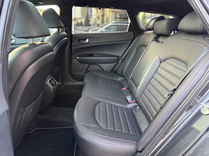 Kia Optima GT Line, Panorama, Keyless, Led, снимка 11 - Автомобили и джипове - 52666599