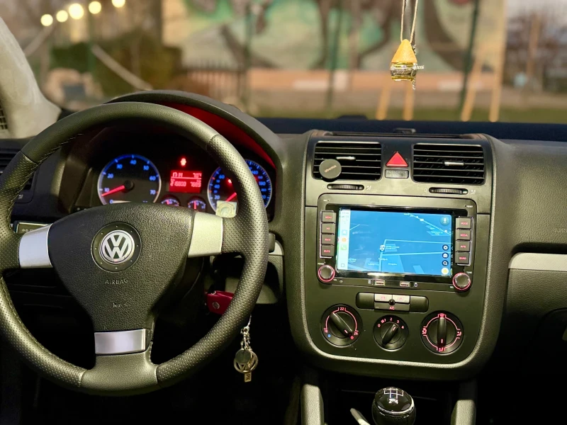 VW Golf, снимка 8 - Автомобили и джипове - 52776667