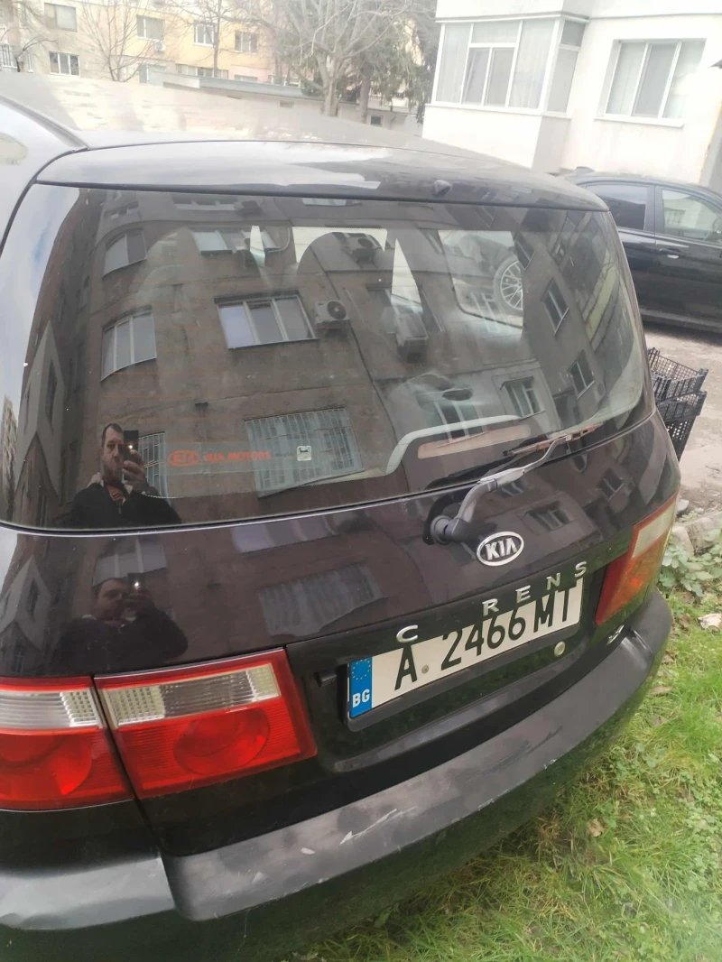 Kia Carens, снимка 3 - Автомобили и джипове - 52967154