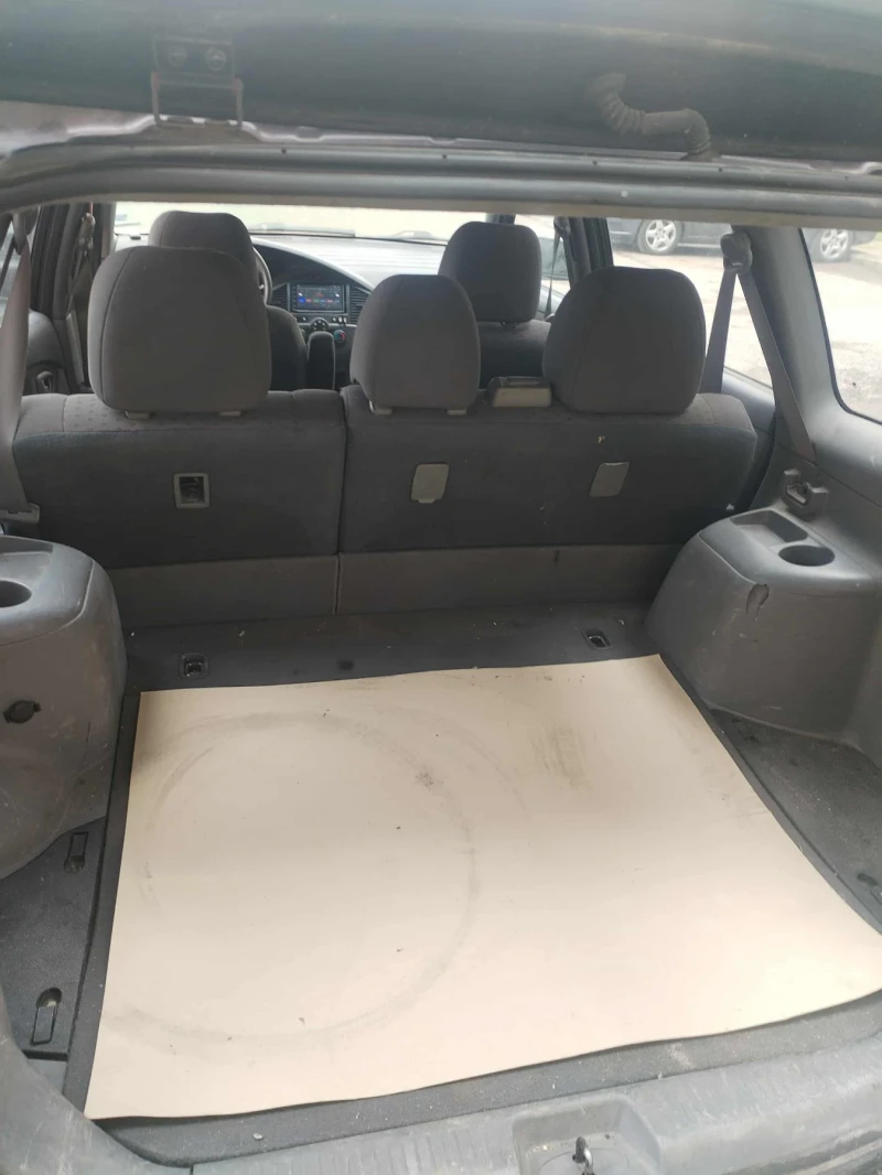 Kia Carens, снимка 4 - Автомобили и джипове - 52967154