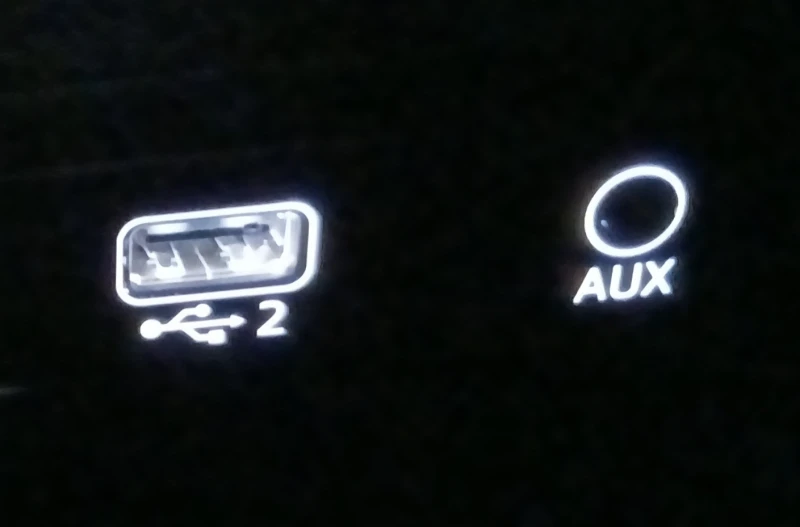 Audi A4 2, 0 tdi Digital, снимка 15 - Автомобили и джипове - 52974970