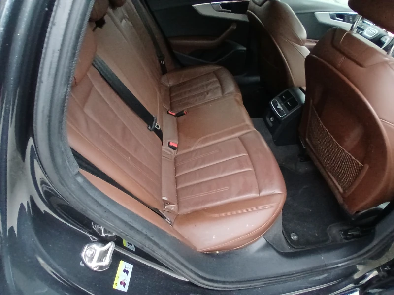 Audi A4 2, 0 tdi Digital, снимка 11 - Автомобили и джипове - 52974970