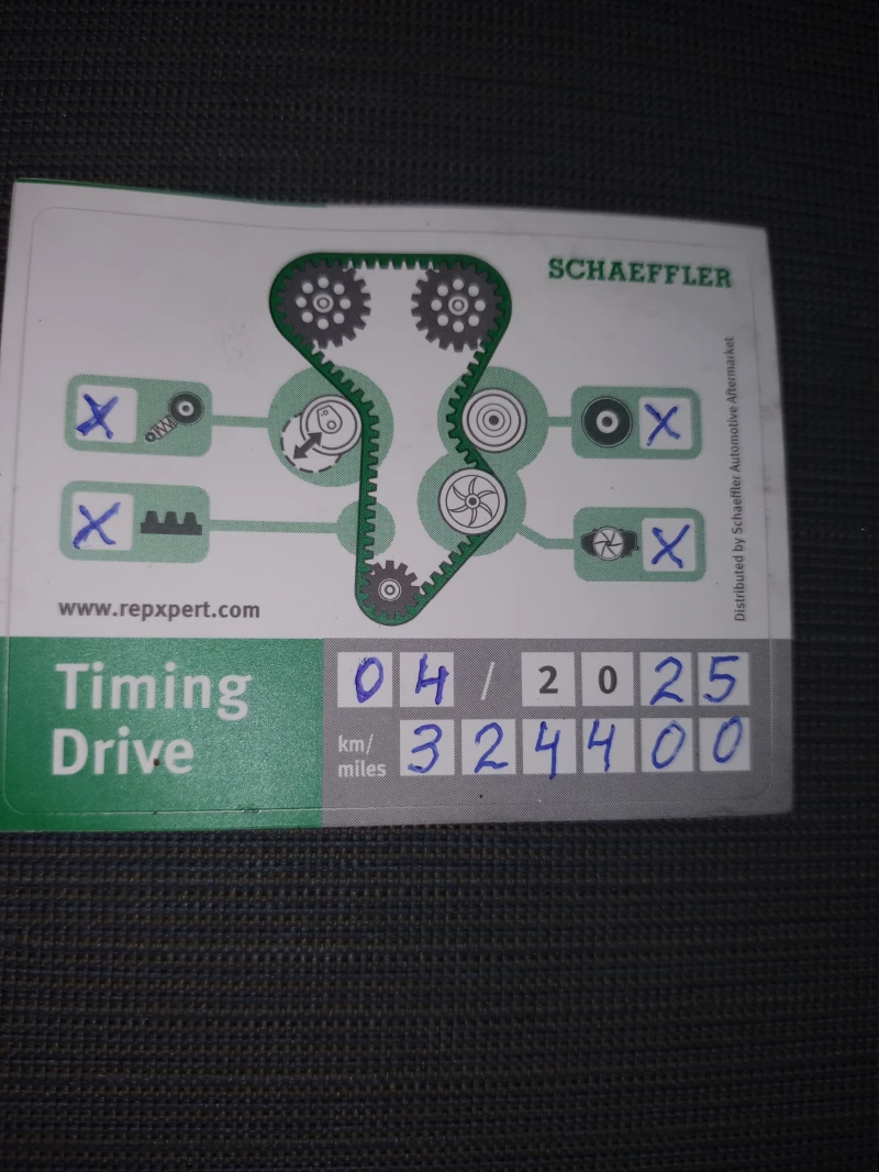 Renault Scenic, снимка 17 - Автомобили и джипове - 53140344