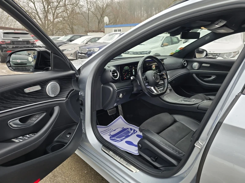 Mercedes-Benz E 220 D 194к.с AMG BURMESTER , снимка 10 - Автомобили и джипове - 53200008