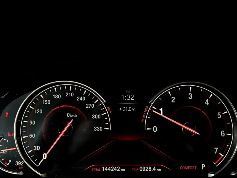 BMW 540 * xDrive * CARFAX * ЦЕНА ДО БГ, снимка 8 - Автомобили и джипове - 53343224