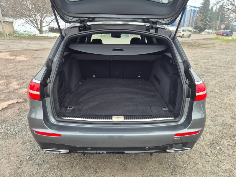 Mercedes-Benz E 220 CDI AMG, снимка 11 - Автомобили и джипове - 53350574