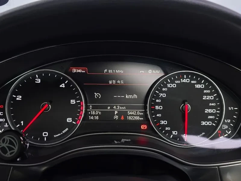 Audi A7 3.0 TDI Quattro, снимка 8 - Автомобили и джипове - 54562138