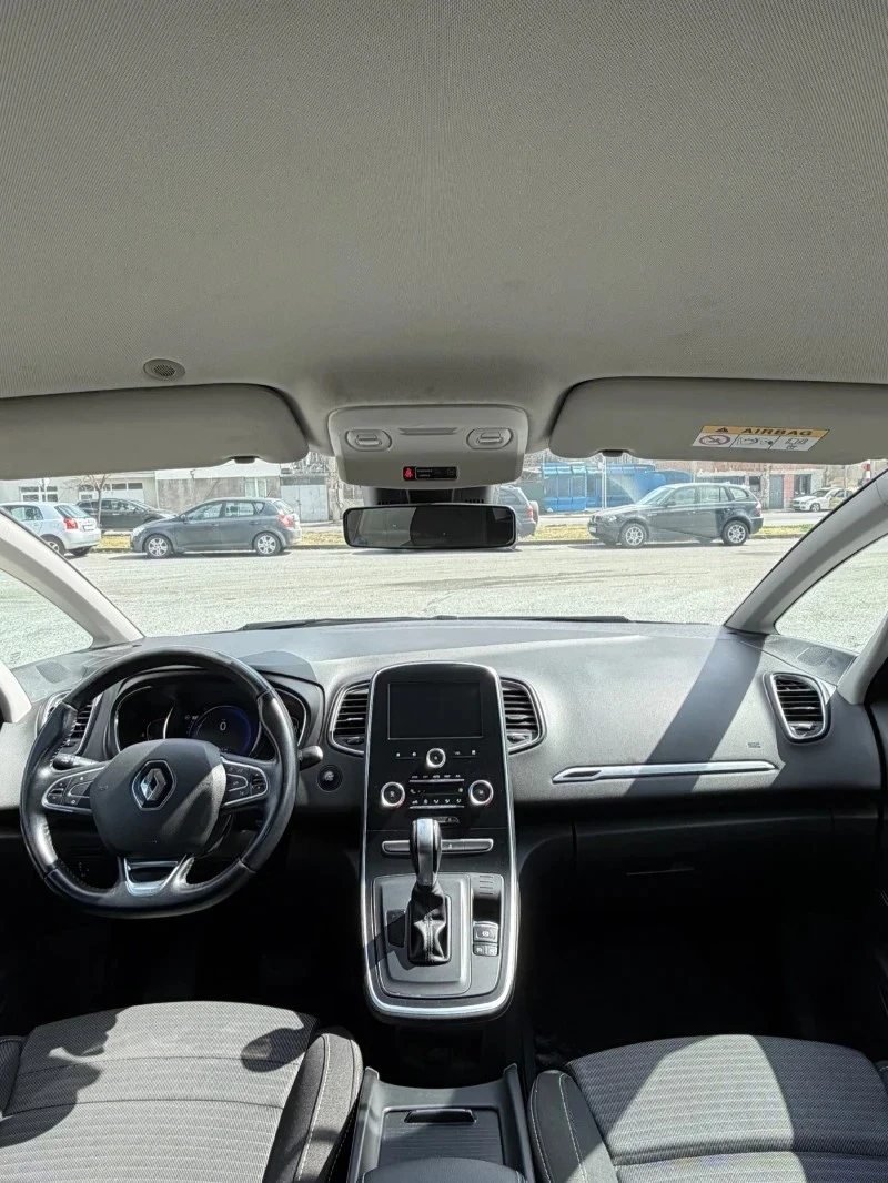 Renault Scenic, снимка 5 - Автомобили и джипове - 54580223