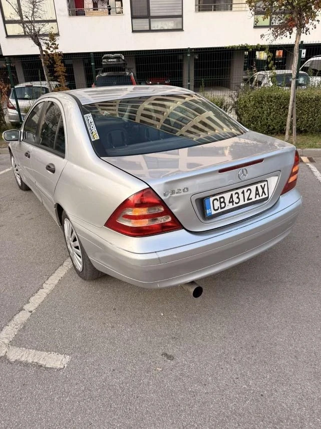 Mercedes-Benz C 180 Kompressor, снимка 3 - Автомобили и джипове - 56198437