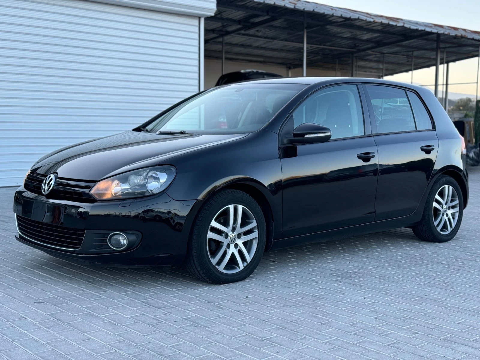 VW Golf 2.0TDI 140hp AUTOMATIC  - изображение 3