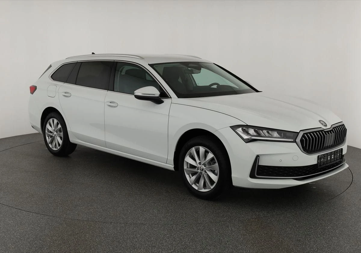 Skoda Superb Combi 1.5 TSI DSG Selection - изображение 2