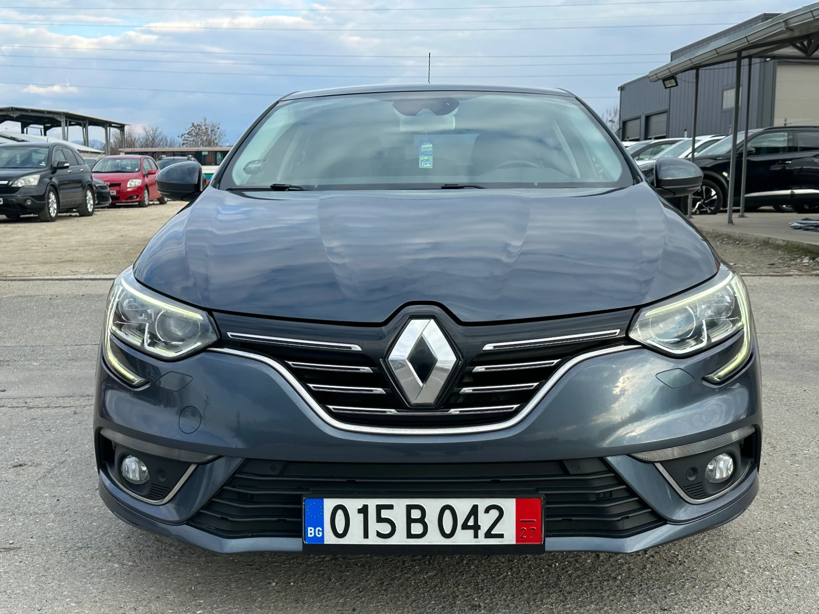 Renault Megane 1.5DCI AUTOMATIC - изображение 2