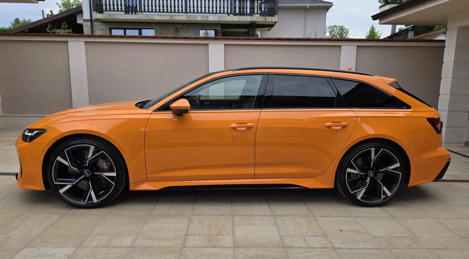 Audi Rs6 18682км - изображение 4