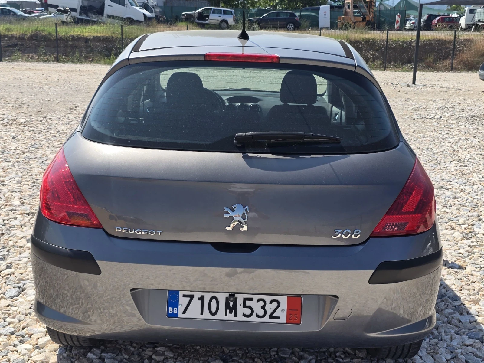Peugeot 308 1.4i/НАВИ/КАМЕРА! - изображение 6