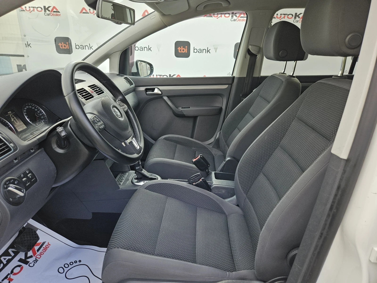VW Touran 2.0TDI-140кс= АВТОМАТ= LED= NAVI= КАМЕРА - изображение 7