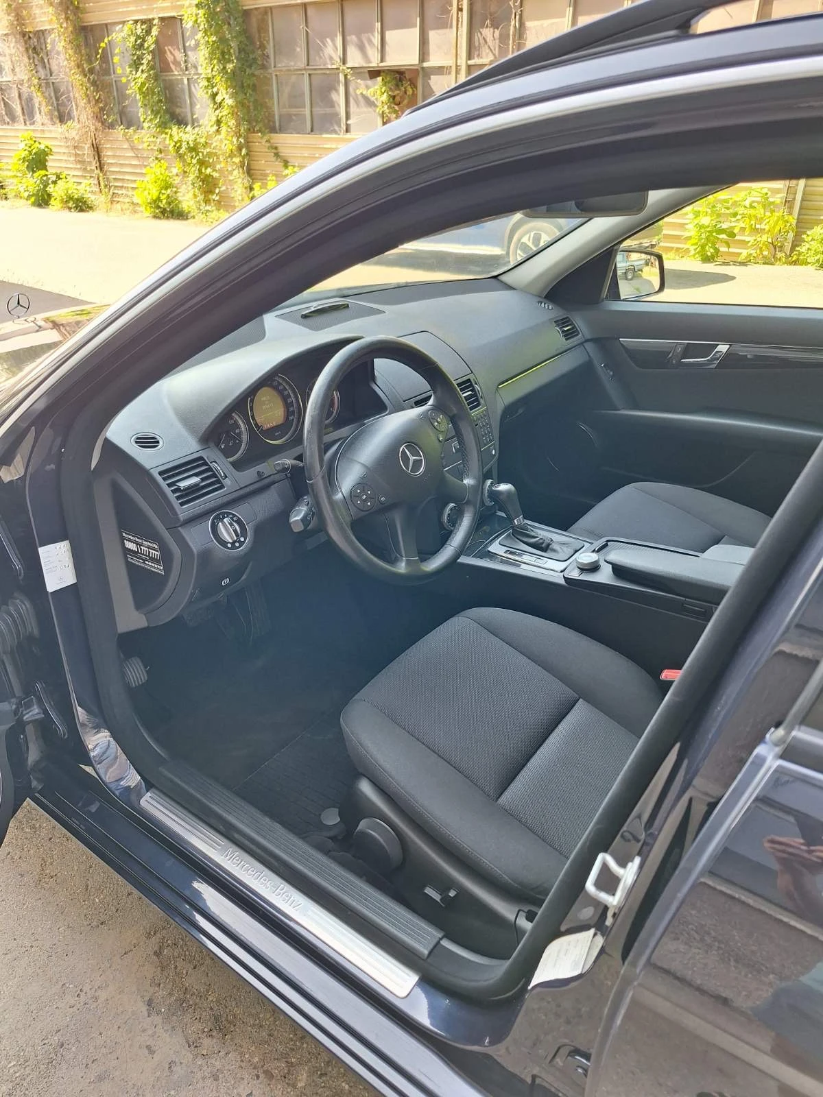 Mercedes-Benz C 220  - изображение 5