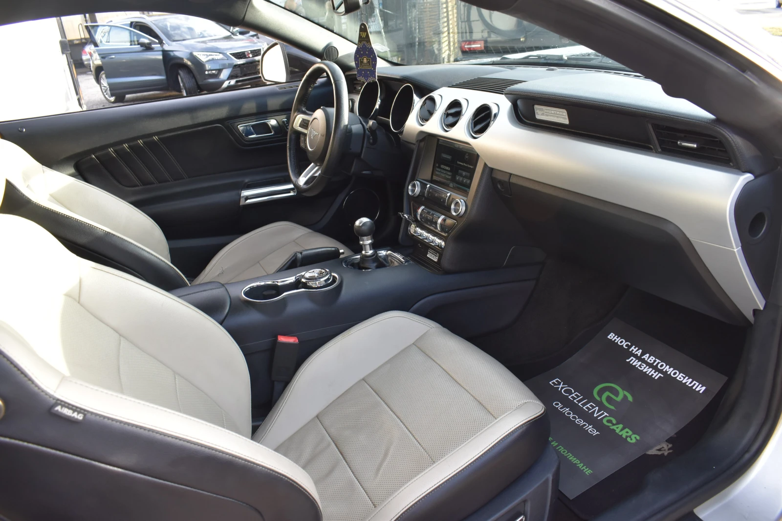 Ford Mustang 2.3ECO-BOOST*  | Mobile.bg — изображение 12