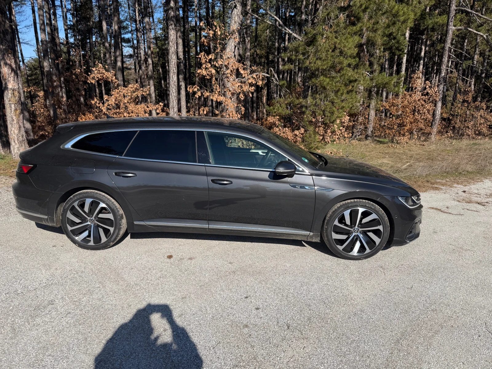 VW Arteon R-LINE Топ състояние - изображение 9