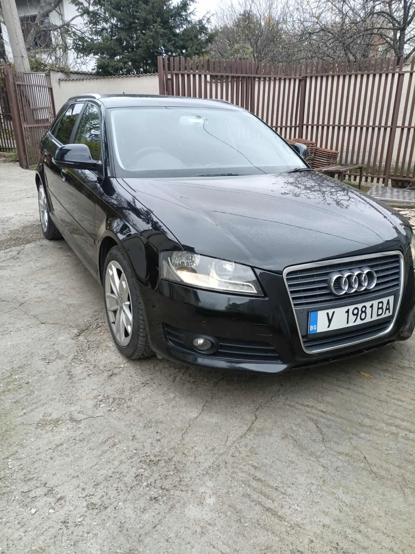 Audi A3 Sportback 2010 1.6 TDI   7 DSG   FULL EXTRAS   | Mobile.bg � ����������� 1