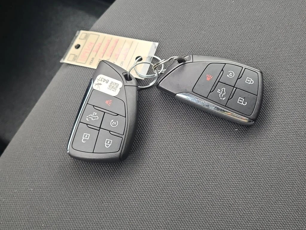 Chevrolet Silverado * LT CREW CAB STD BED * CARFAX * БЕЗ ПЪРВОНАЧАЛНА  - изображение 8