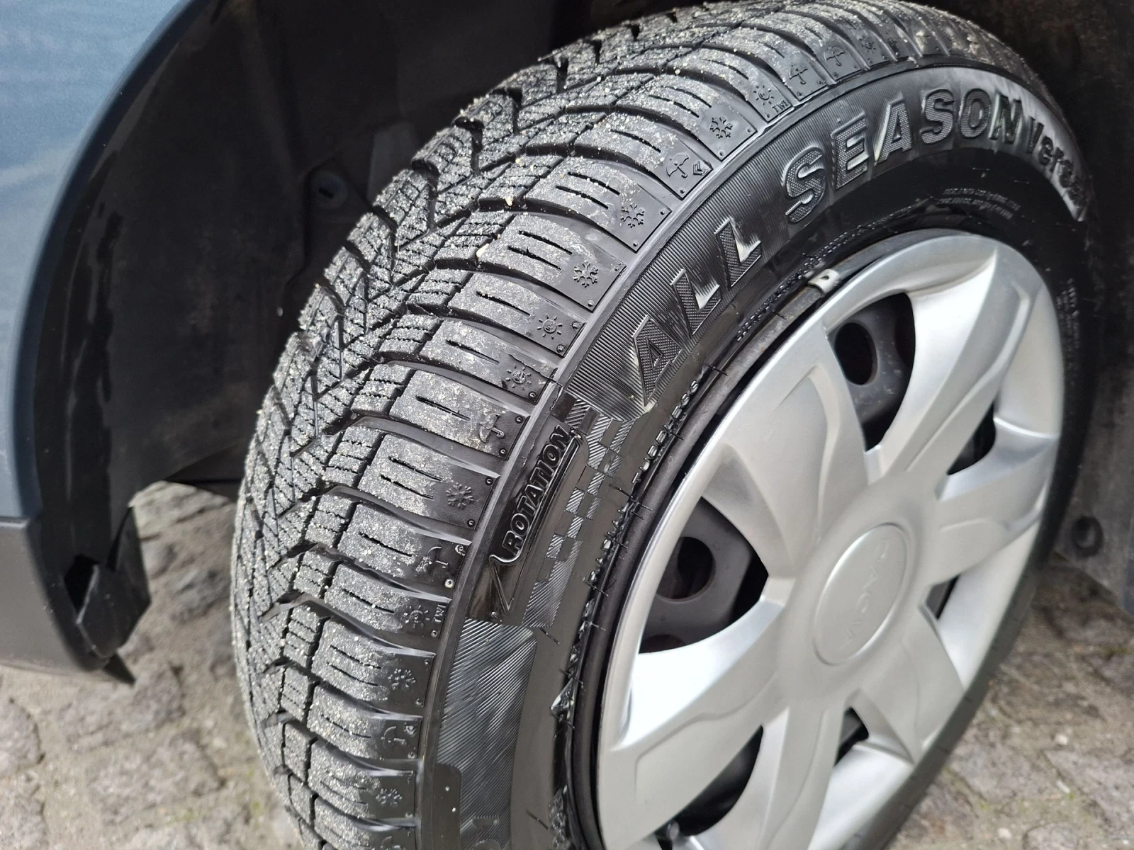 Dacia Lodgy 1.6i/6+ 1/110000/ | Mobile.bg   17