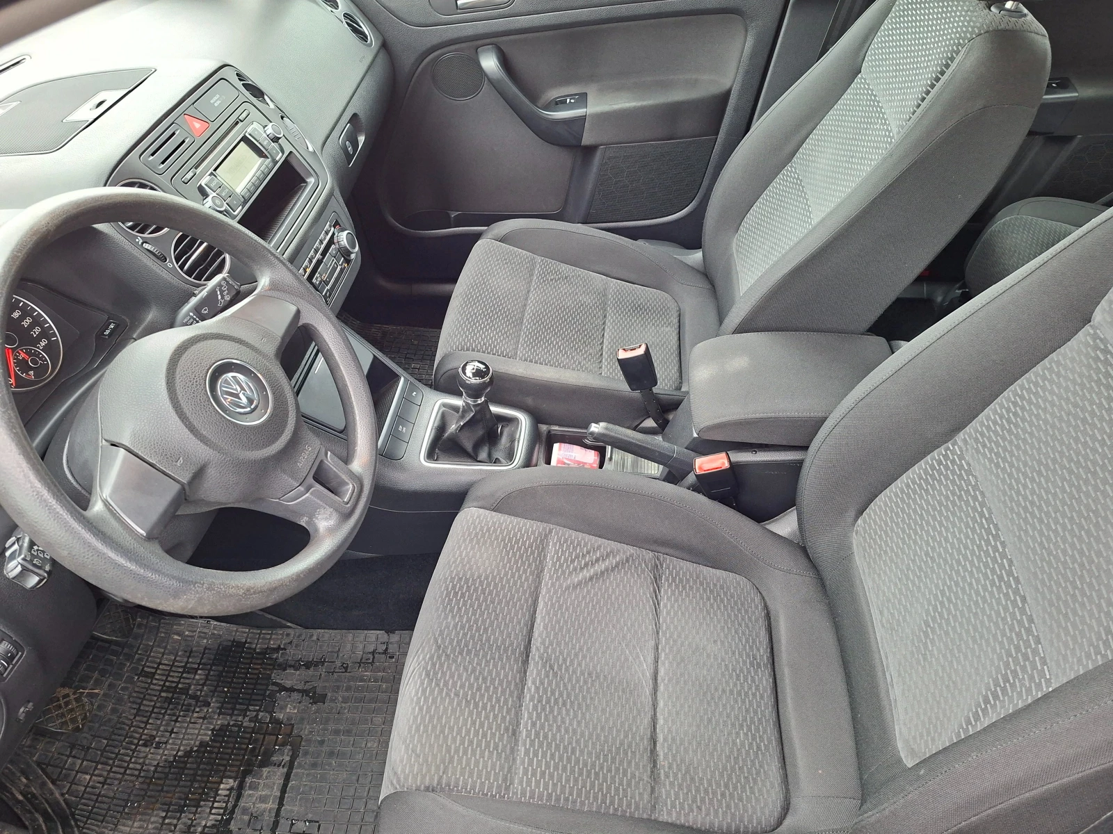 VW Golf Plus, снимка 7 - Автомобили и джипове - 53561584