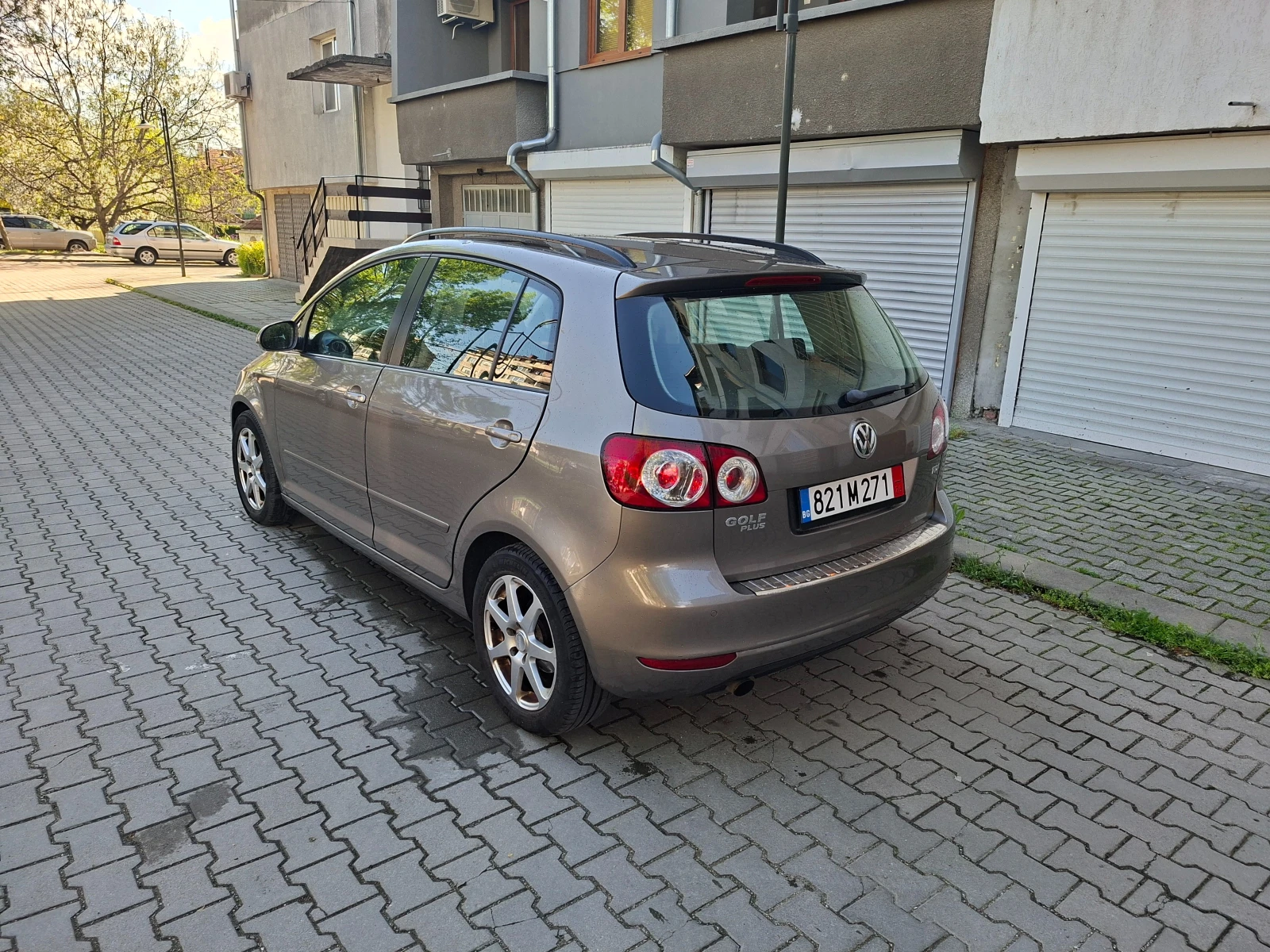 VW Golf Plus, снимка 3 - Автомобили и джипове - 53561584